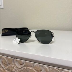 Ray Ban Aviator Sunglasses